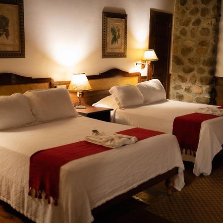 The Lodge & Spa At Pico Bonito El Pino 외부 사진